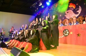 kostuemsitzung1 2025c