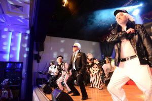 kostuemsitzung1 2025c