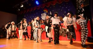 kostuemsitzung1 2025c