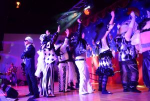 kostuemsitzung1 2025c