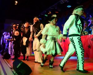 kostuemsitzung1 2025c