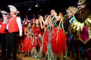 kostuemsitzung1 2025c