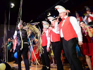 kostuemsitzung1 2025c