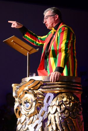 kostuemsitzung2 2025c