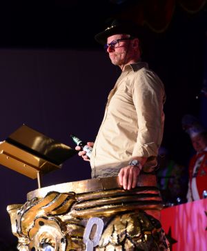 kostuemsitzung2 2025c