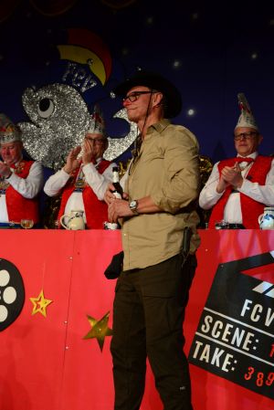 kostuemsitzung2 2025c